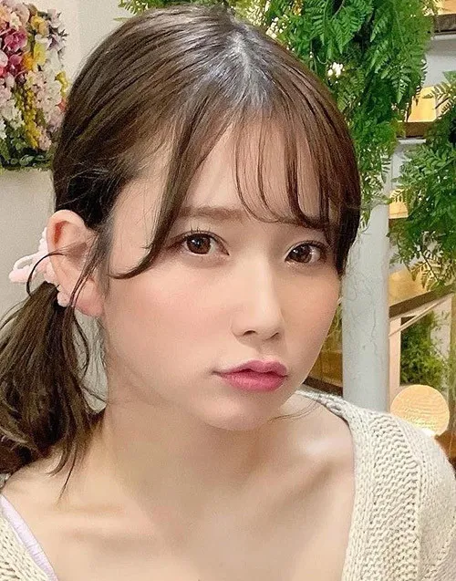 悬疑热播电视剧寂静航线海报